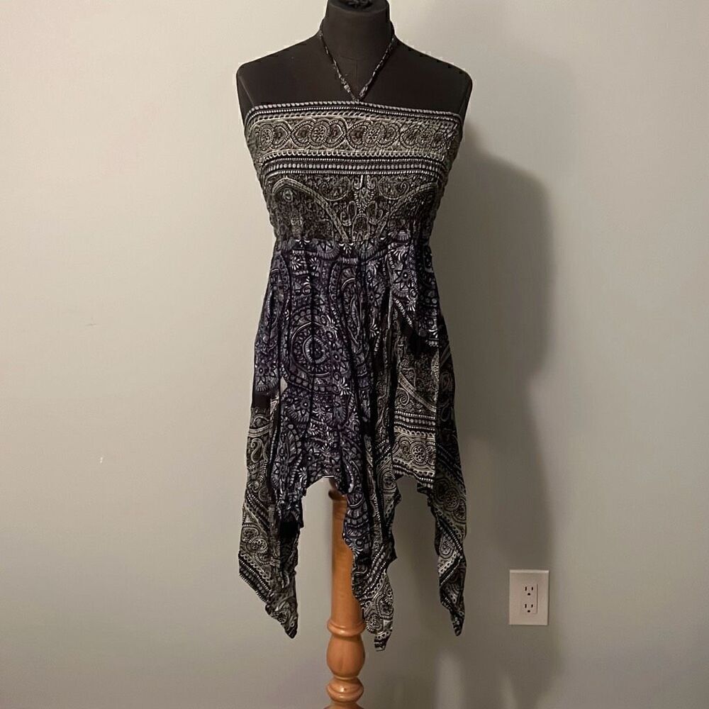 Women's Vintage Halter Smocked Handkerchief Sundress